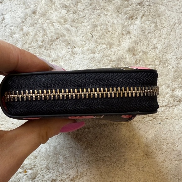 Kate Spade Spencer Ditsy Rose Zip Around Continental Wallet - Picture 4 of 12